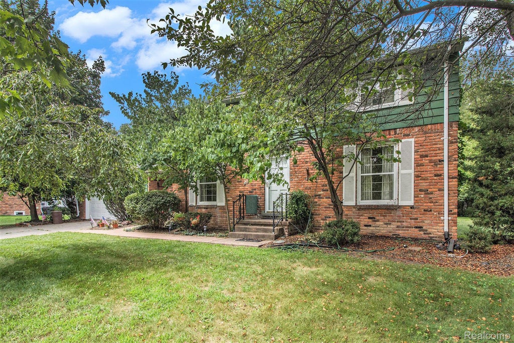 6525 Little Turkey Run, Shelby charter township