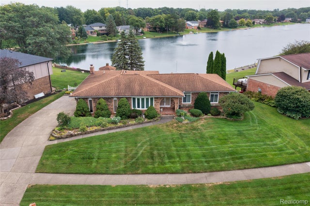 54810 Blue Cloud Drive, Shelby charter township