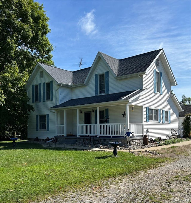 5375 Treasurer Road, Dayton township