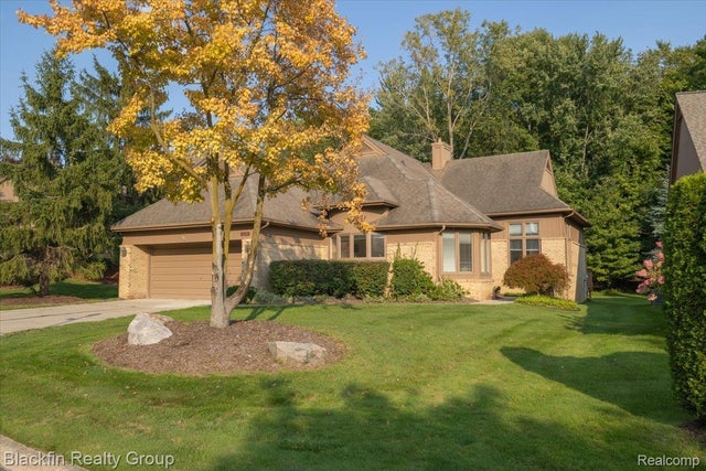 28768 Hidden Trail, Farmington Hills city