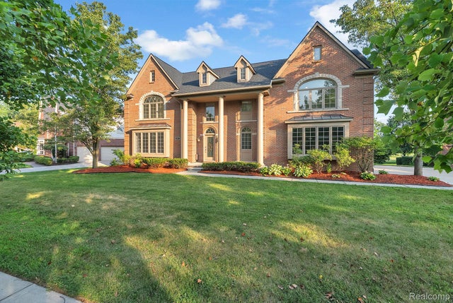 2032 Tradition Drive, Canton charter township