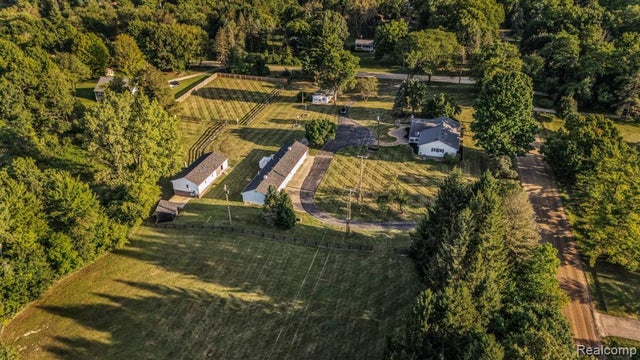 8636 Tindall Road, Springfield charter township