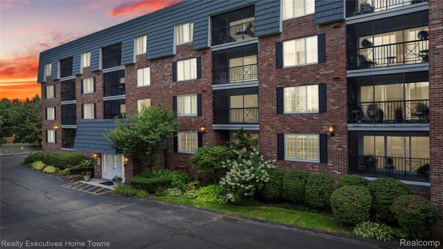 3439 Benjamin Avenue 121, Royal Oak city