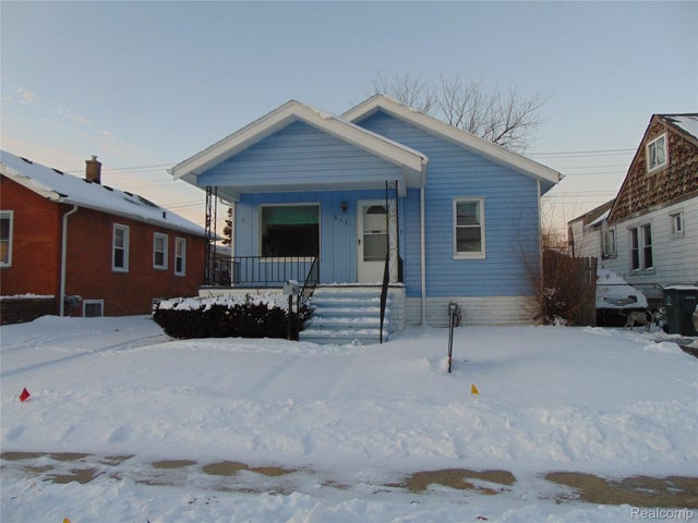 613 E Woodruff Avenue, Hazel Park city