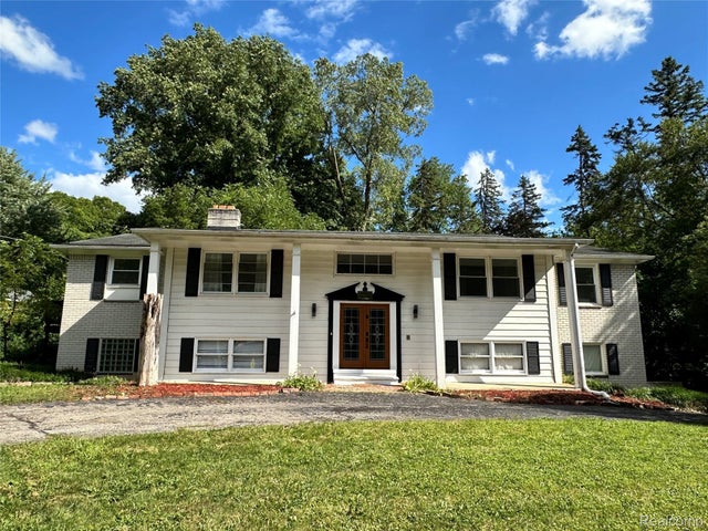 26742 Westmeath Street, Farmington Hills city