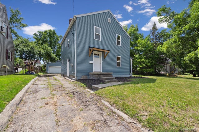 1516 Gainey Avenue, Flint city