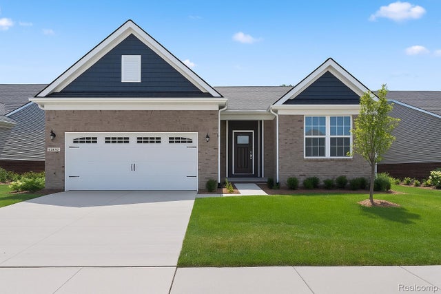 49962 Kent Court, Canton charter township