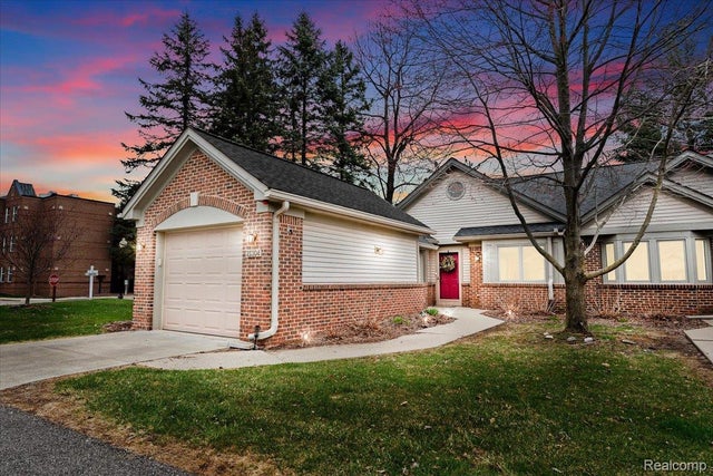 21304 Juniper Court 69, Farmington Hills city