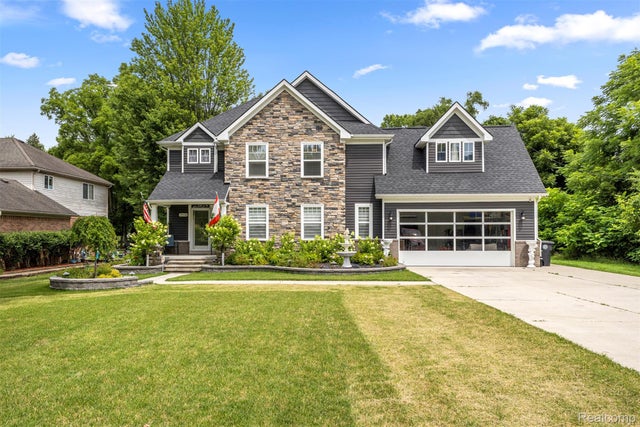 29106 Broadmoor Street, Livonia city