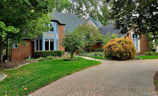 27950 Copper Creek Lane, Farmington city