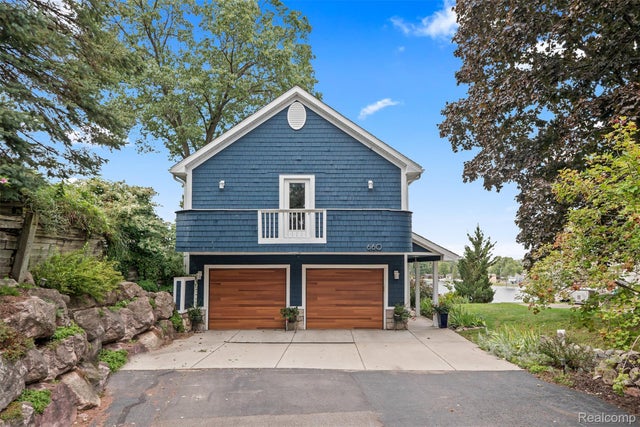 660 Garland Road, Brandon charter township