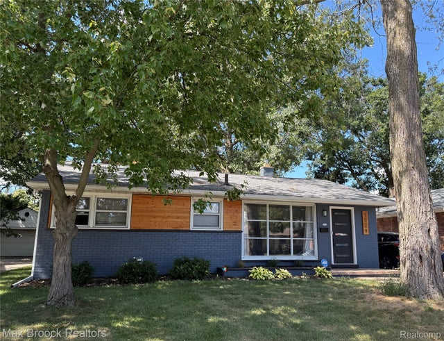1029 Symes Court, Royal Oak city