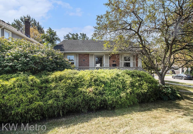 719 W 12 Mile Road, Royal Oak city