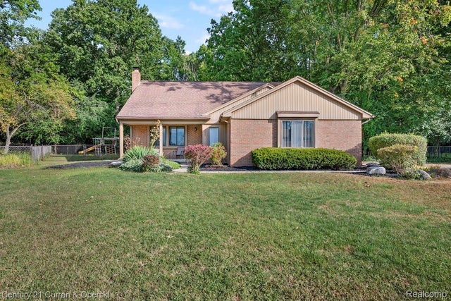 30396 Le Mans Drive, Farmington Hills city