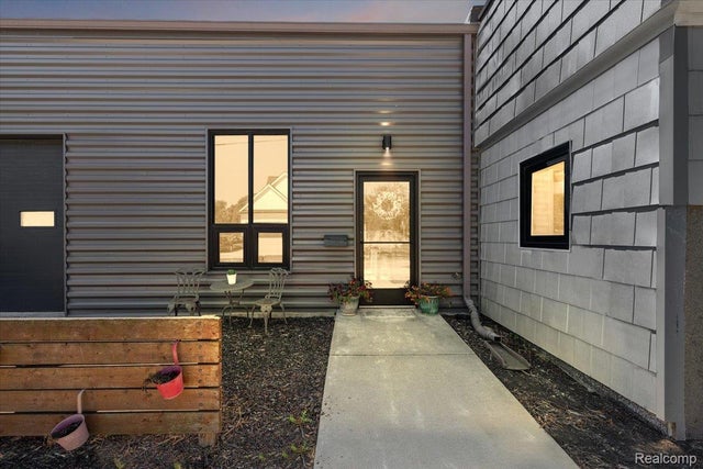 1300 Batavia Avenue 2, Royal Oak city