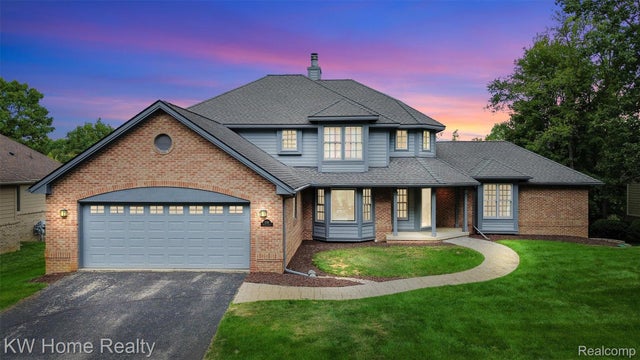 2188 Shire Court, Commerce charter township