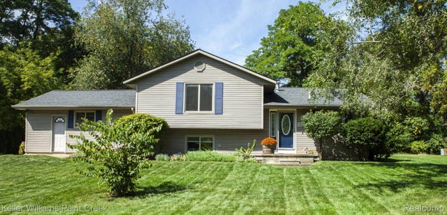 8911 Tartan Drive Drive, Springfield charter township