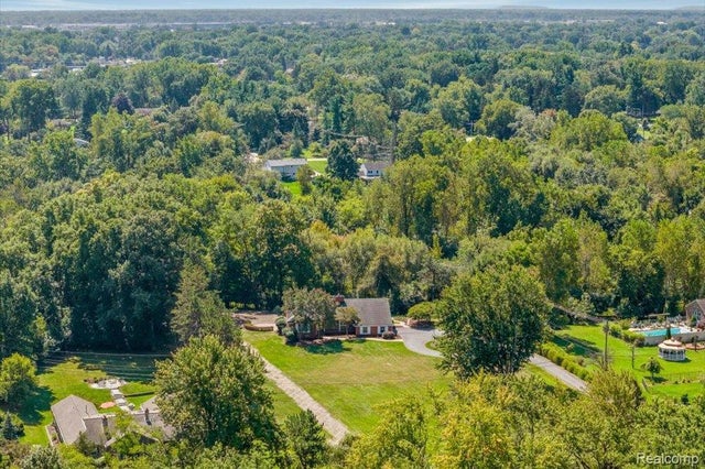 31069 Munger Drive, Livonia city