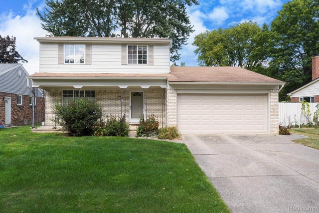 2197 Niagara, Troy city