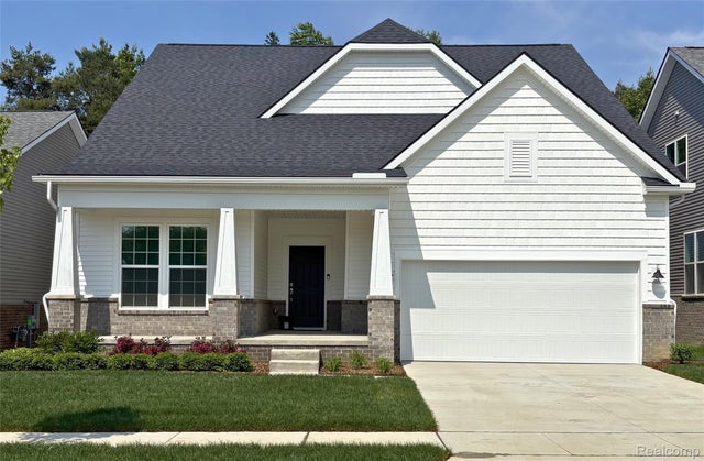 3010 Sheffield Circle, Village of Clarkston city