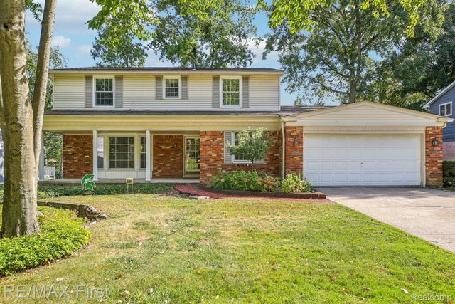 3401 Witherbee Drive, Troy city