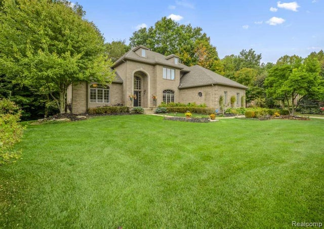 7809 Haverhill Court N, Canton charter township