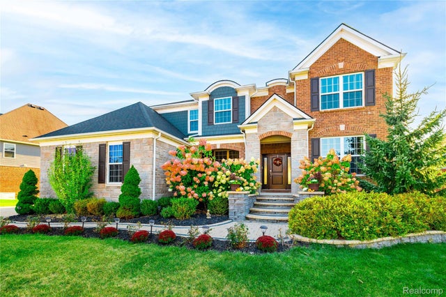 22721 Arcadia Bluffs, South Lyon city