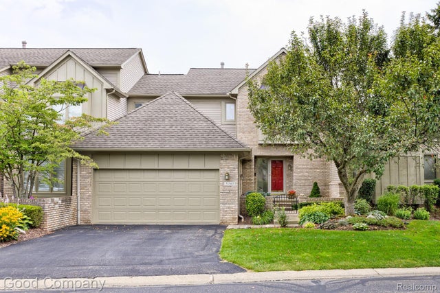 35565 Cross Creek N 2, Farmington Hills city
