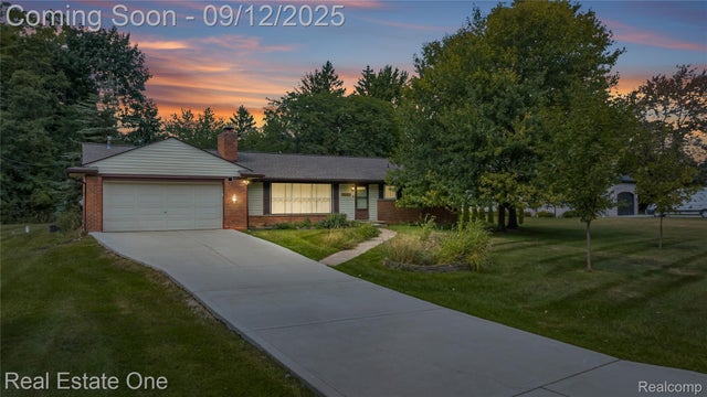 28423 Cumberland Drive, Farmington Hills city