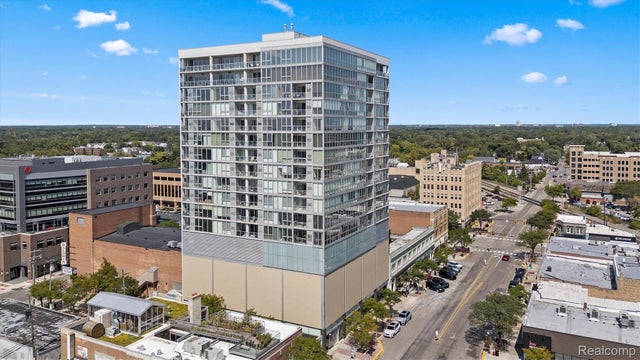 432 S Washington Avenue 1605, Royal Oak city