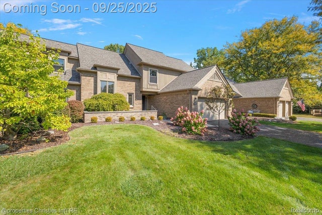 13150 Hidden Creek Drive, Plymouth city