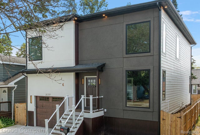 227 W Houstonia Avenue, Royal Oak city