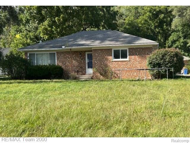 32652 Cadillac Street, Farmington city