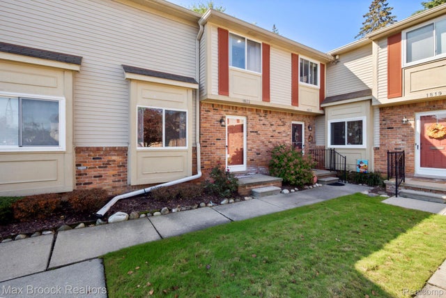 1823 Torquay Avenue, Royal Oak city