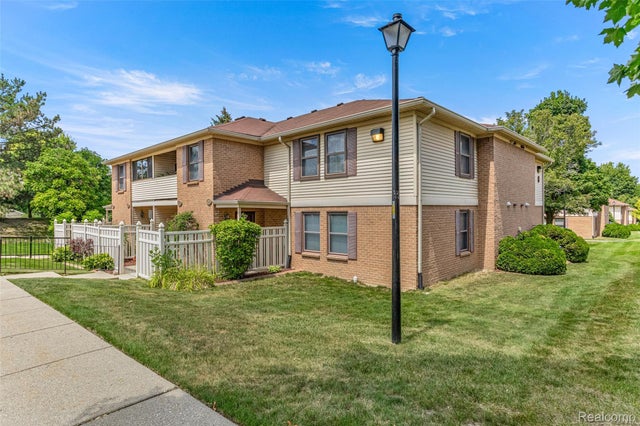 19623 Northridge Drive, Northville city