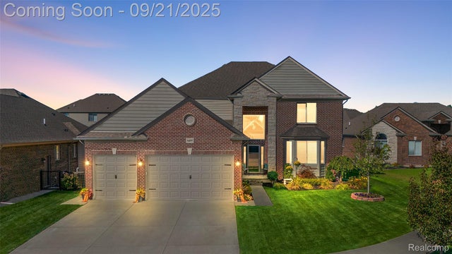 56895 Topaz Drive, Macomb township