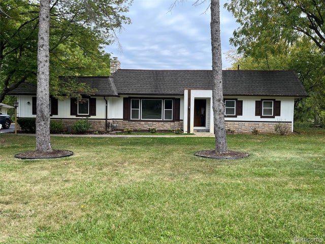 3930 Harris Lane, West Bloomfield charter township