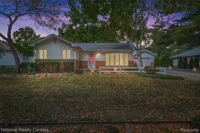 356 Fairbrook Street, Northville city