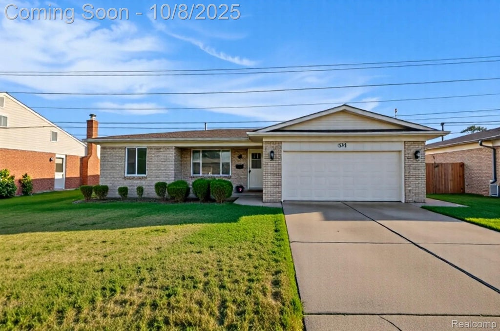 11720 Canterbury Drive, Warren city