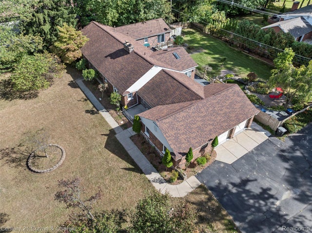 32525 6 Mile Road, Livonia city