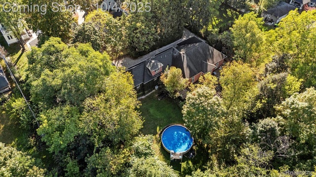 146 S Rogers Street, Northville city