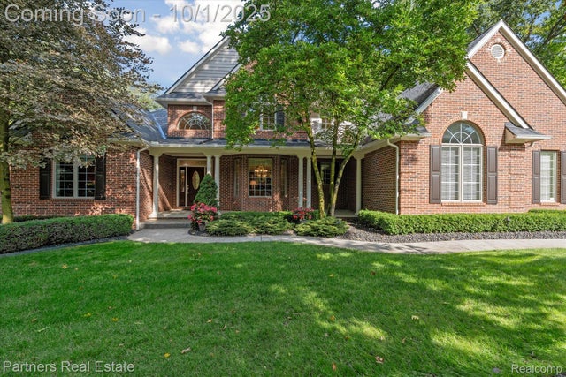 8044 Alta Vista Drive, Hamburg township