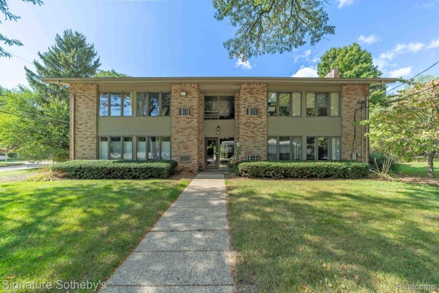 396 Concord Place 3, Bloomfield Hills city