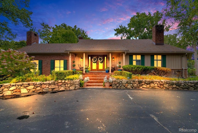 1887 Harvest Lane, Bloomfield Hills city