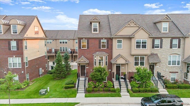 2653 Helmsdale Circle, Rochester city