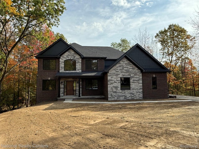 7116 Oak Ridge Court, Independence charter township