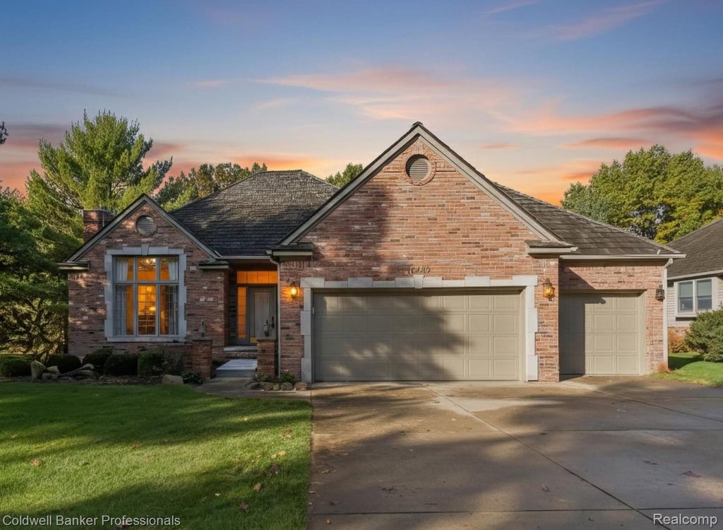 16482 Dawnlight Drive, Fenton city