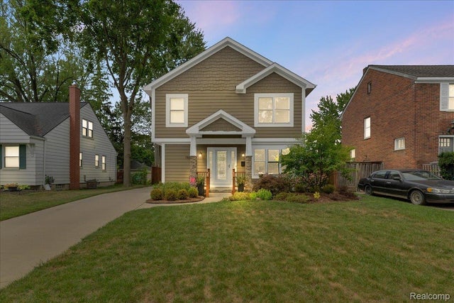 1939 N Connecticut Avenue, Royal Oak city