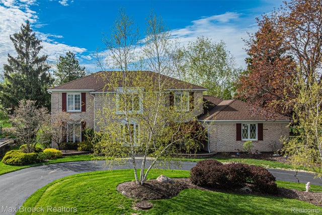 1818 Argosy Court, Bloomfield charter township