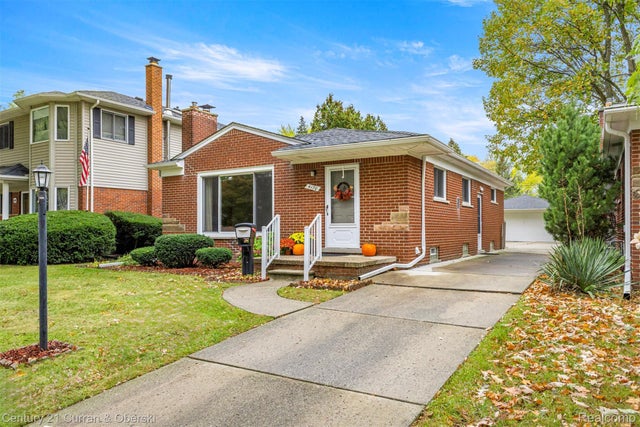 4170 Pardee Avenue, Dearborn Heights city